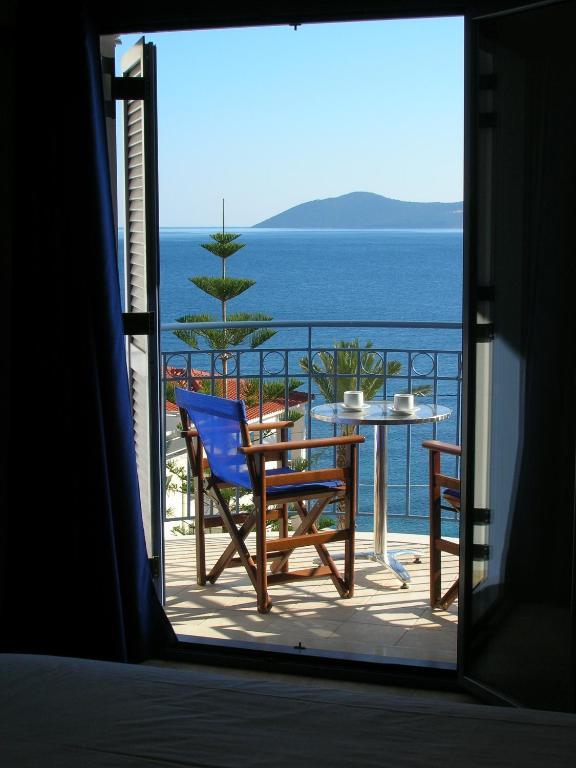 Olive Bay Hotel Agia Efimia Camera foto